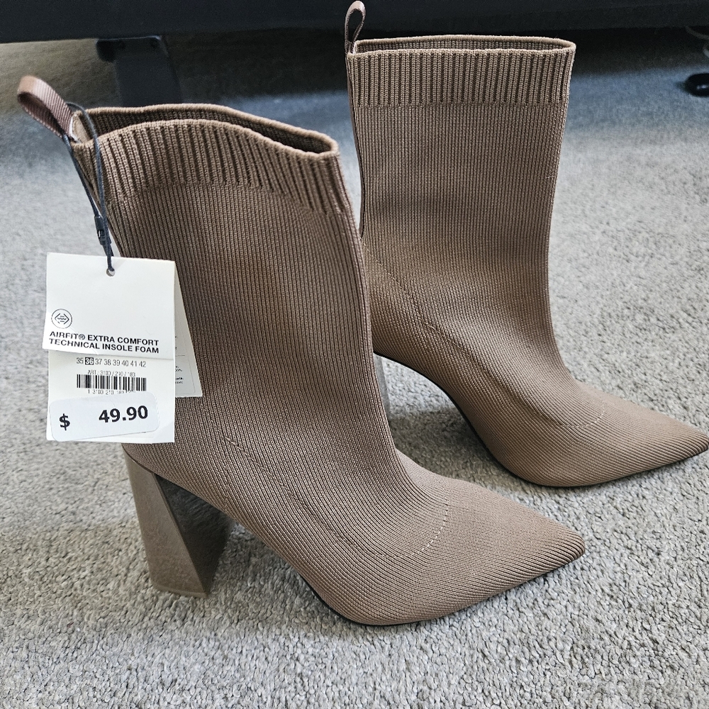 Zara Brown Heeled Boots